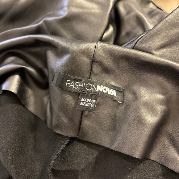 More To The Story Midi Dress - Black XL - Picture 9 of 9